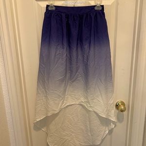 **NEVER WORN Ombre Skirt***